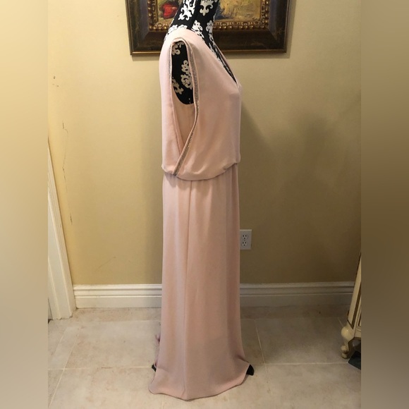 BCBG Chevron silver bead detailed sleeveless chiffon ballet slipper pink gown - Picture 2 of 14